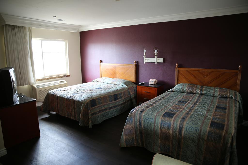 Chateau Inn & Suites Downey Eksteriør billede
